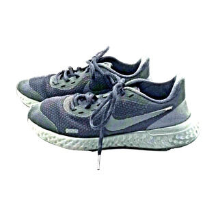 Nike Revolution 5 Shoes Sneakers "Kids Size 4Y" BQ5671-001 See Condition Below